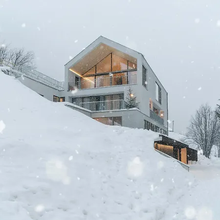 Omaela * Sankt Anton am Arlberg
